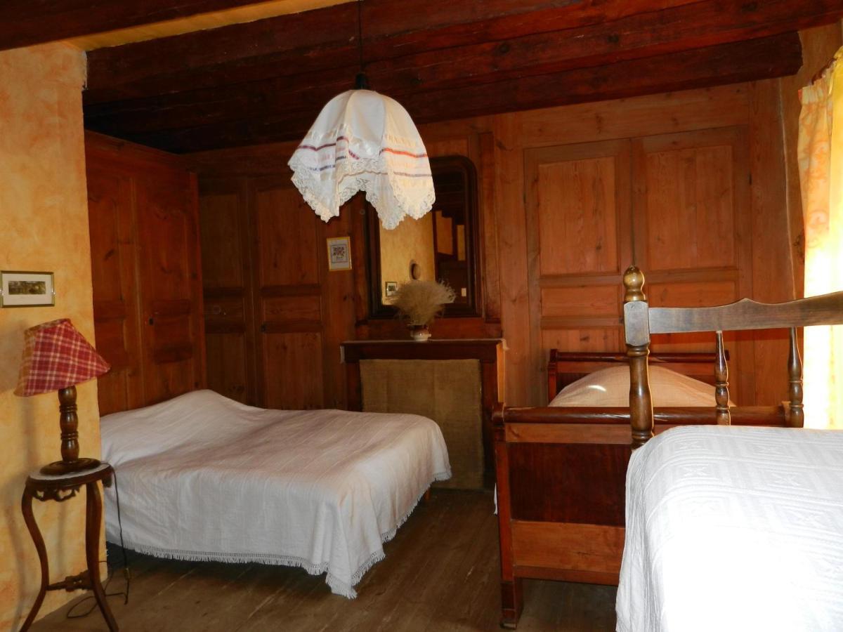 Auberge Paysanne Loubaresse  Екстериор снимка