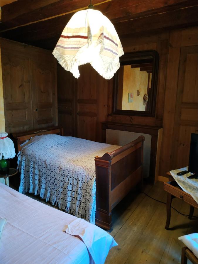 Auberge Paysanne Loubaresse  Екстериор снимка